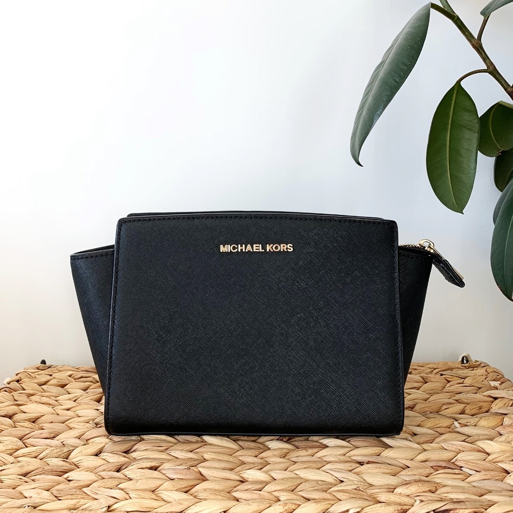 Michael Kors Selma Leather Crossbody Bag